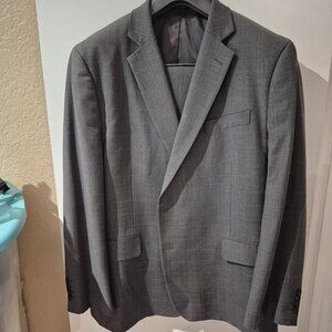 Stafford Men's Stretch Windowpane 2 Piece Classic Fit Wool Suit